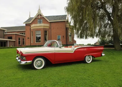 Ford Skyliner