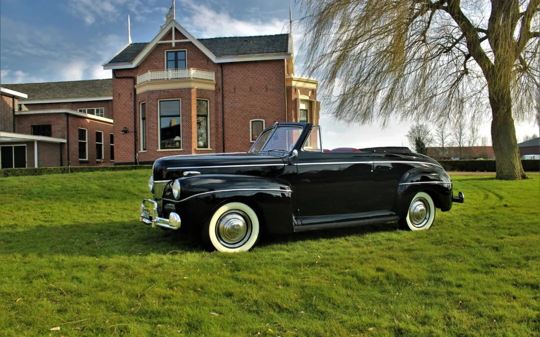 Ford super deluxe convertible v8 1941