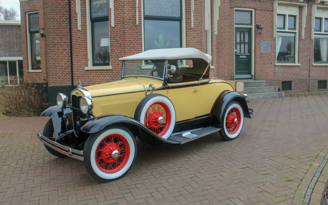 Ford model a roadster deluxe